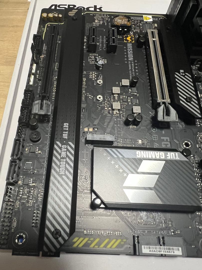 マザーボード ASUS TUF Gaming H770-PRO WIFI