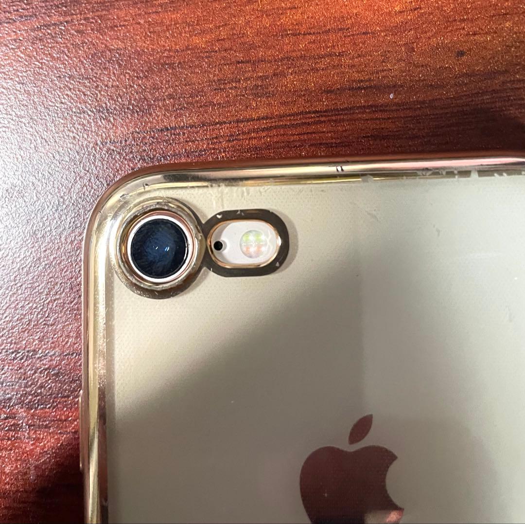 iPhone8 日本語・英語対応・その他の言語もあります。