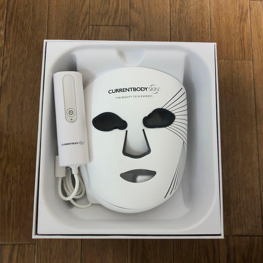 とみ⭐︎CURRENTBODY SKIN™ LEDライトセラピーマスク