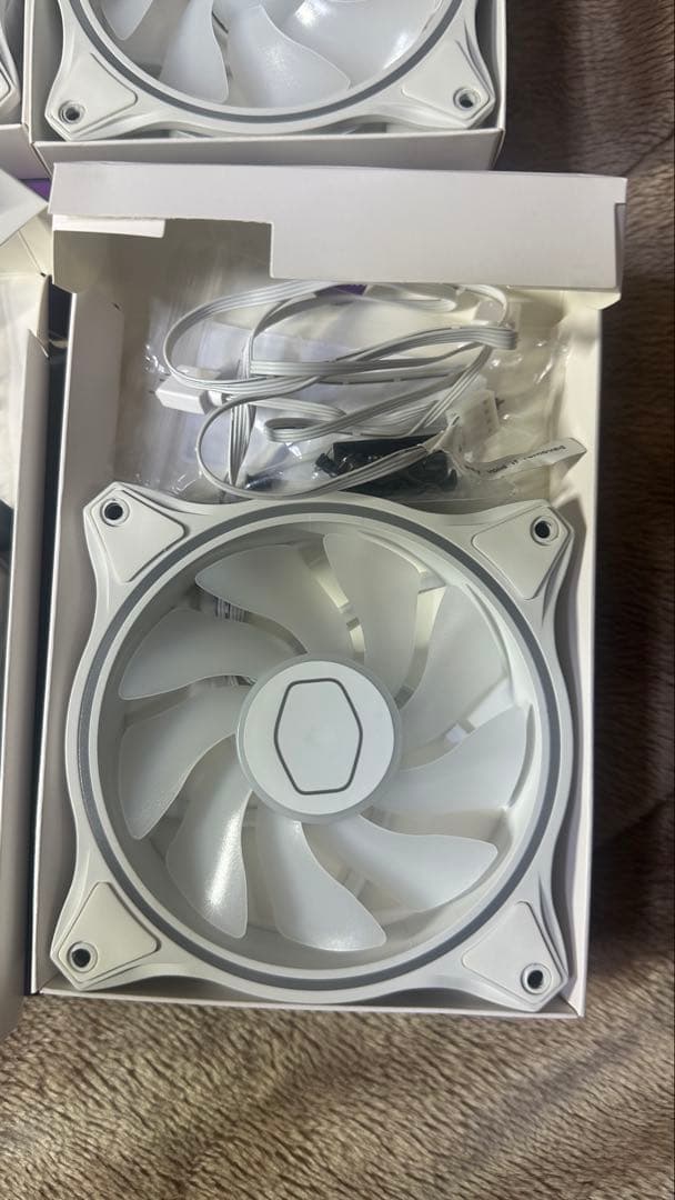 Cooler Master MF120 Halo ＆ ARGB/PWM ハブ