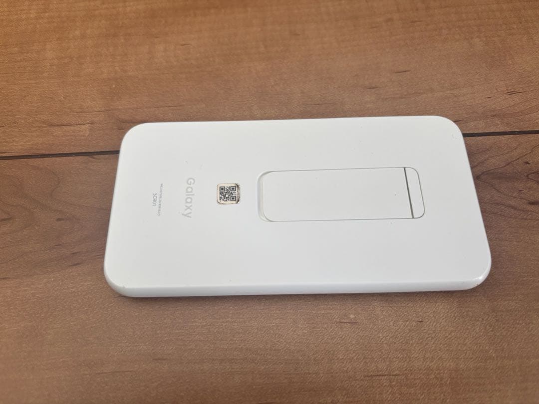 Galaxy 5G Mobile Wi-Fi SCR01SWU ホワイト