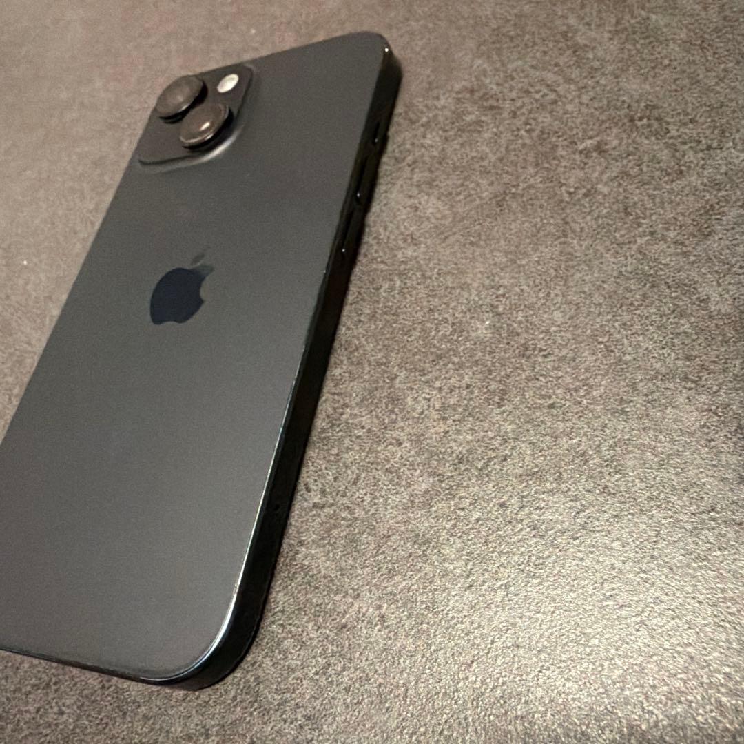 iPhone 15 128GB ブラック