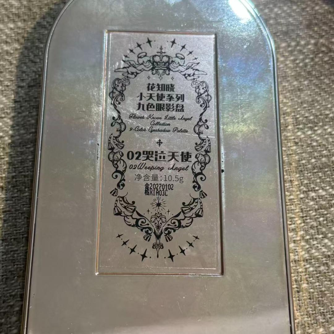 フラワーノーズ　FlowerKnows　アイシャドウ
