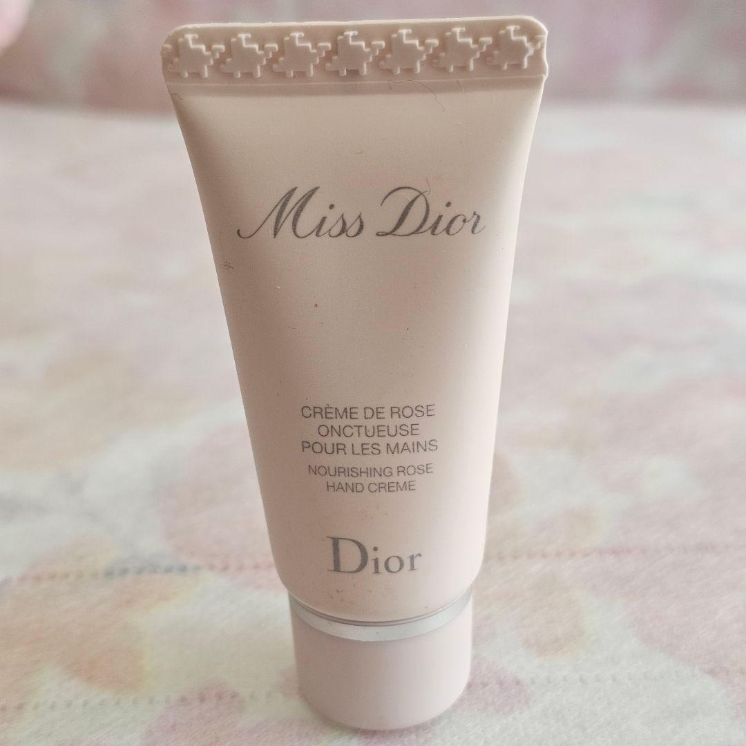 Dior ミスディオール クリスマスコフレ 2024 ブルーミングブーケ