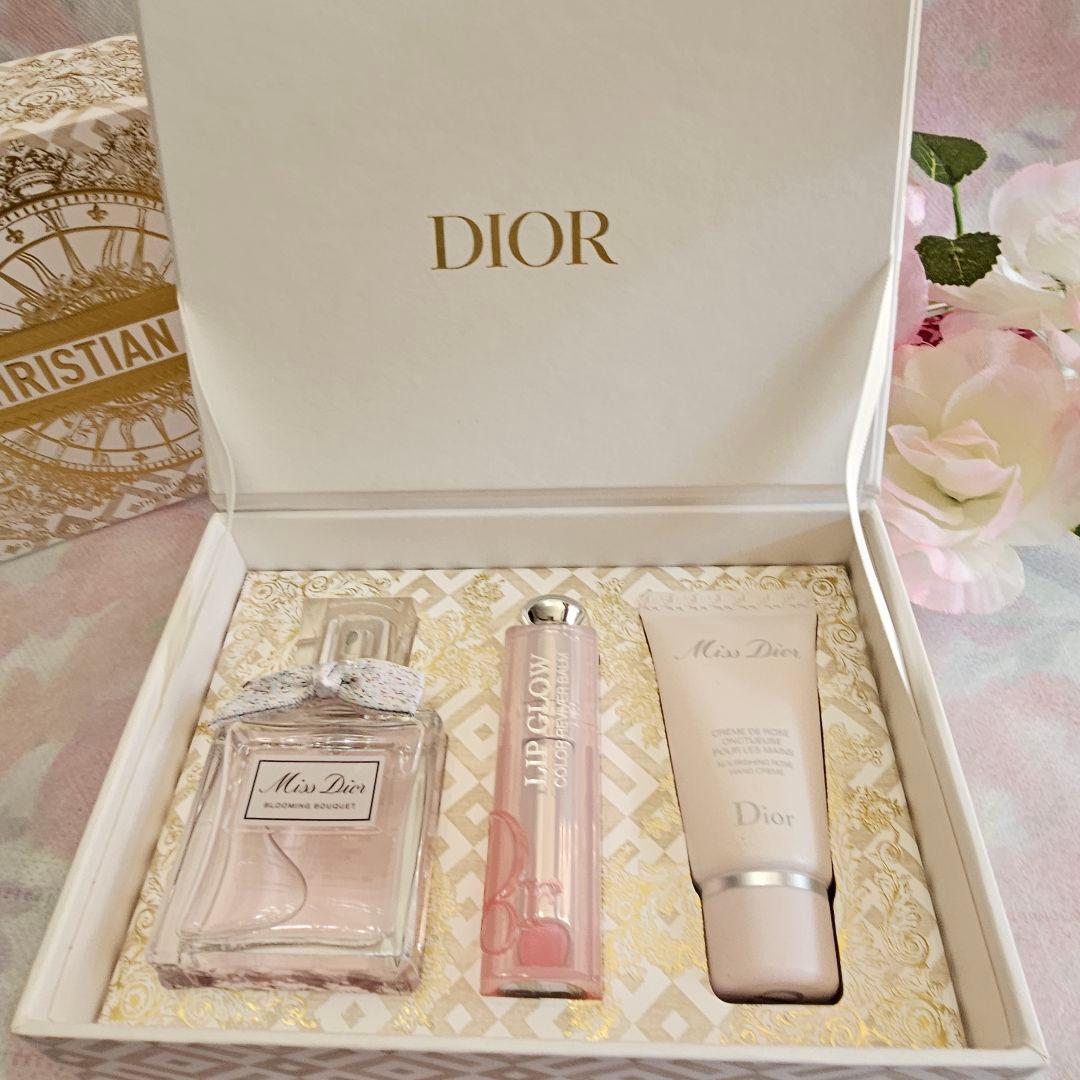 Dior ミスディオール クリスマスコフレ 2024 ブルーミングブーケ