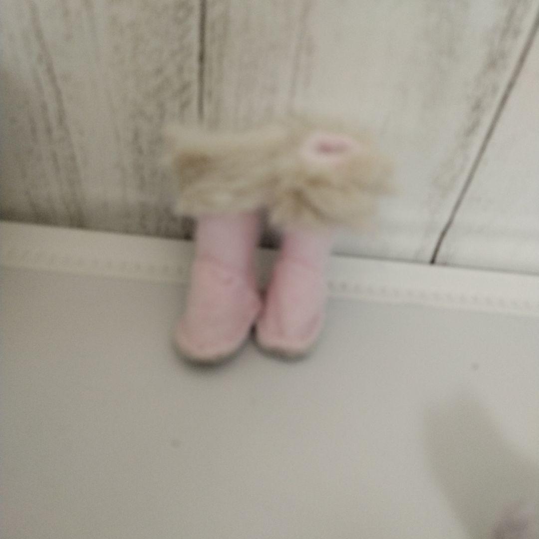 ミィ