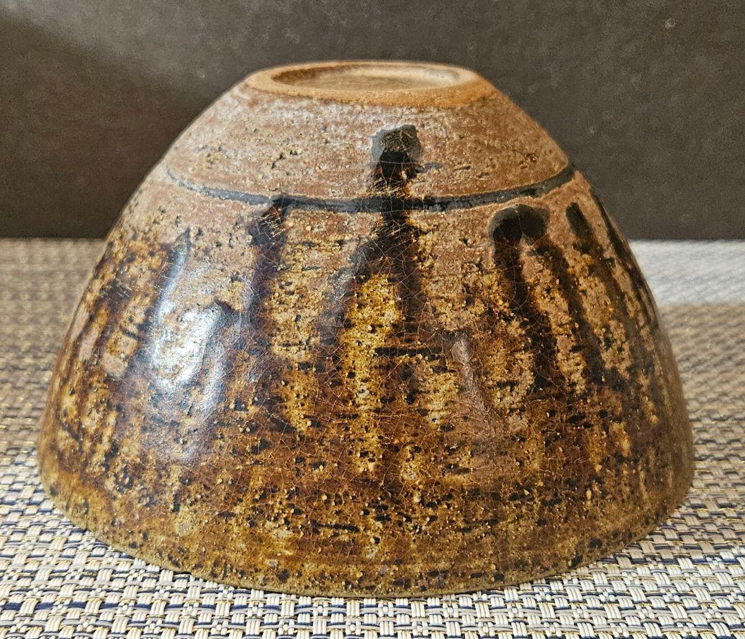 東南アジア古陶　カンボジア　12〜15世紀頃　クメール古陶器　黒褐釉　垂釉　茶碗