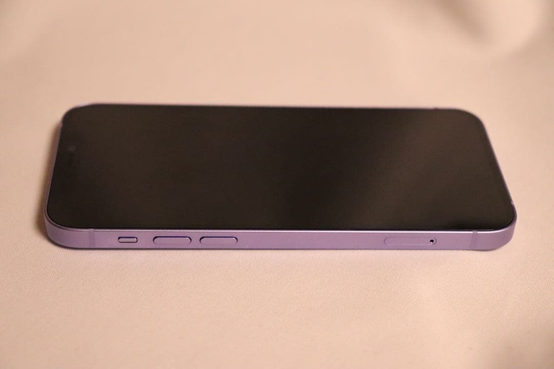 ラ*ル様 【準美品】iPhone12 SIMフリー