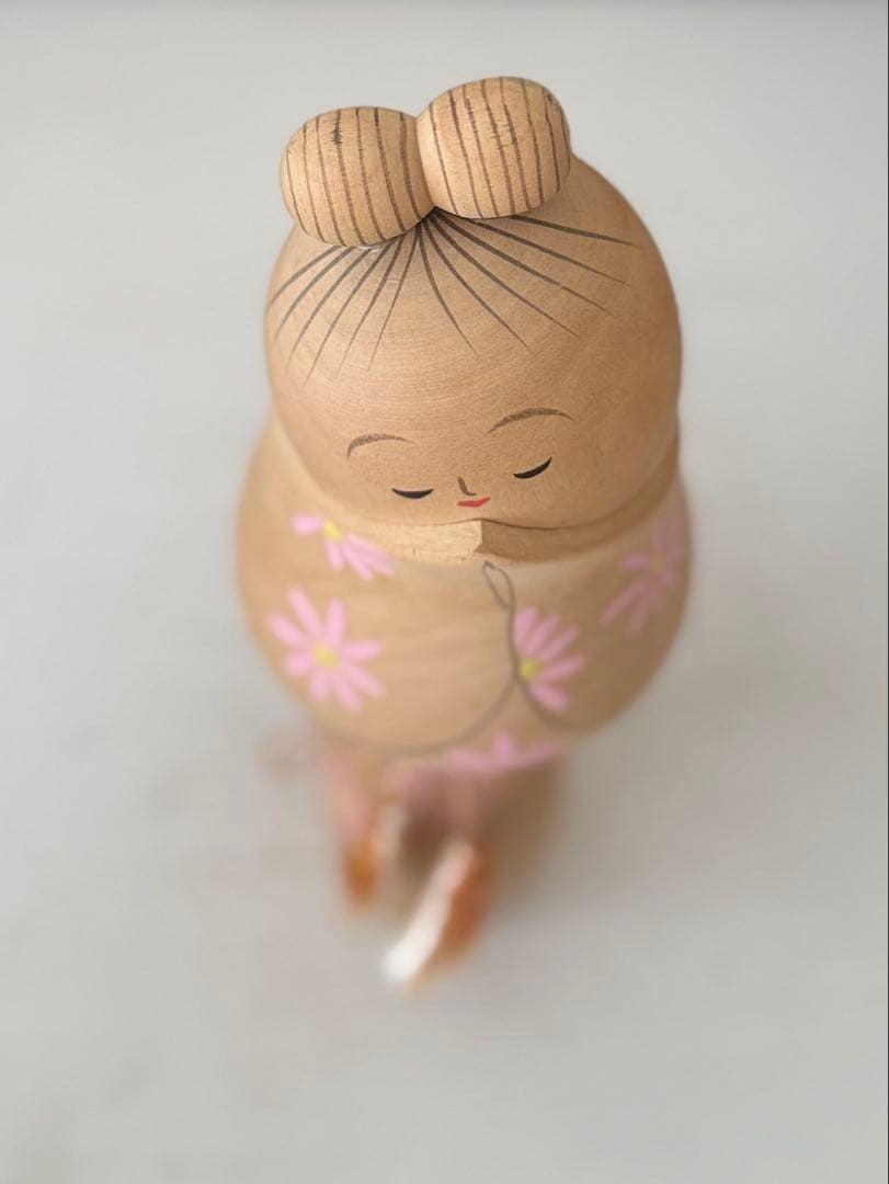 (希少)創作こけし「はにかみ」約20cm 20cm青木章 作
