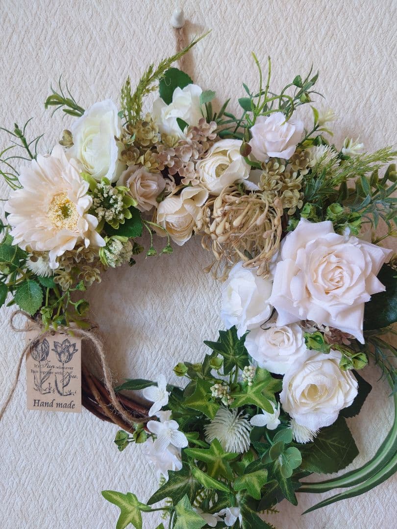 ナチュラルリース✿　アーティフィシャルフラワー　ホワイトリース　造花