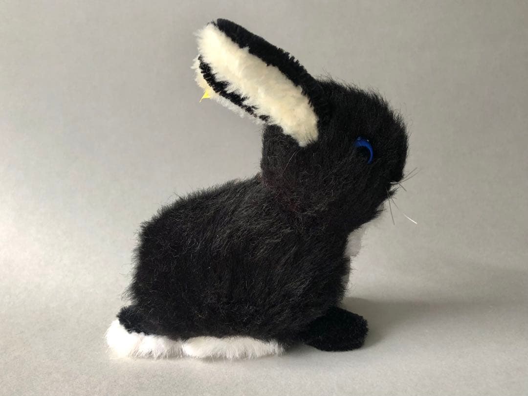 Steiff　ウサギのSnuffy　白黒
