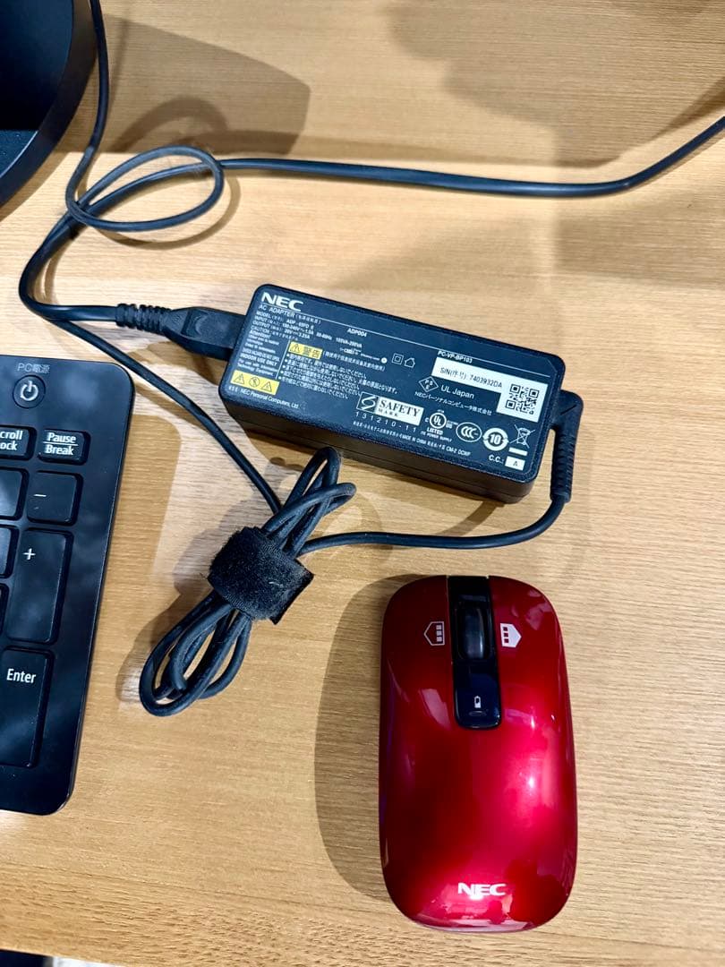Windowsデスクトップ NEC LAVIE pc-da770