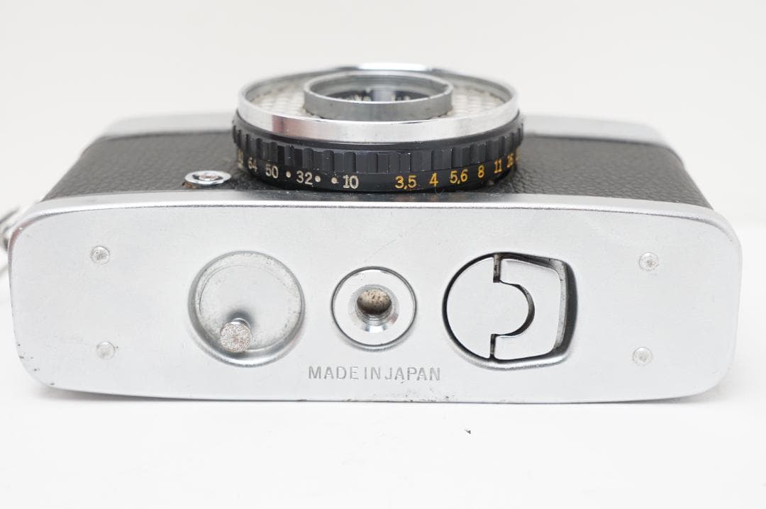＜作例あり＞OLYMPUS PEN EE 初代　試写済み　貼り革新品