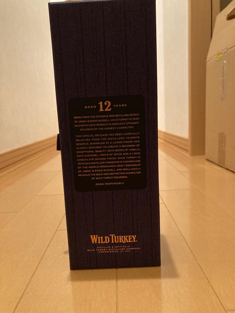 Wild Turkey 12年 バーボンウイスキー 700ml 化粧箱付