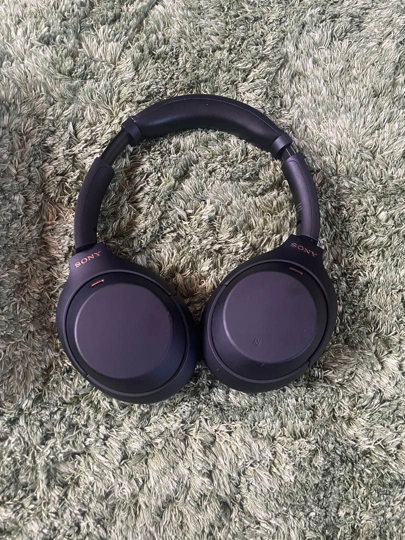 ワイヤレスヘッドホン WH-1000XM4 ブラック