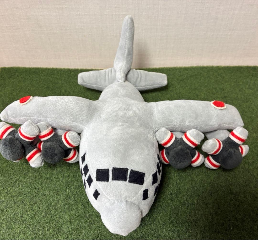 輸送機っぽいぬいぐるみ