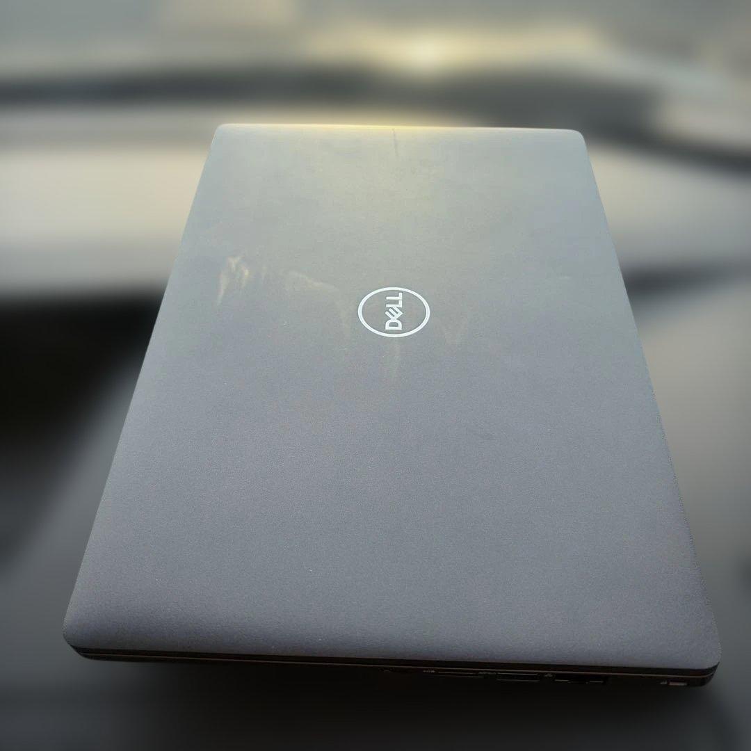 DELL Latitude 15.6インチ ノートパソコン