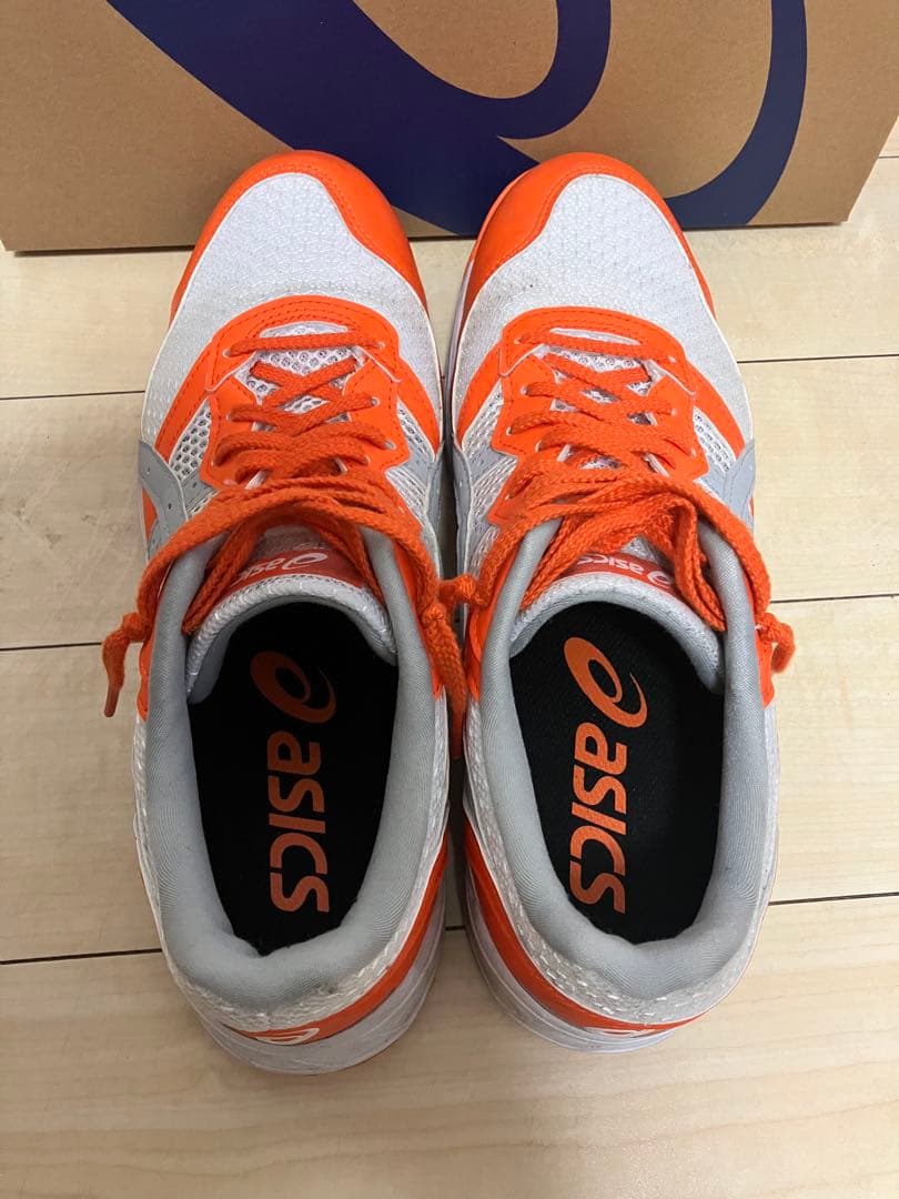 ASICS ウィンジョブ®CP210 2E相当 ハバネロ×ピエドモントグレー