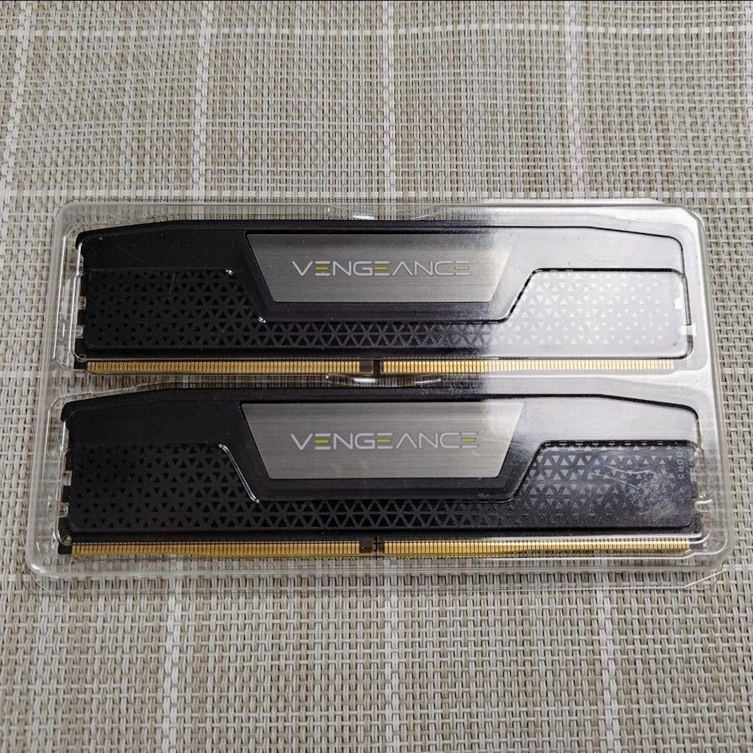 CORSAIRメモリー　 DDR5 32GB (2x16GB) 5200MT/s