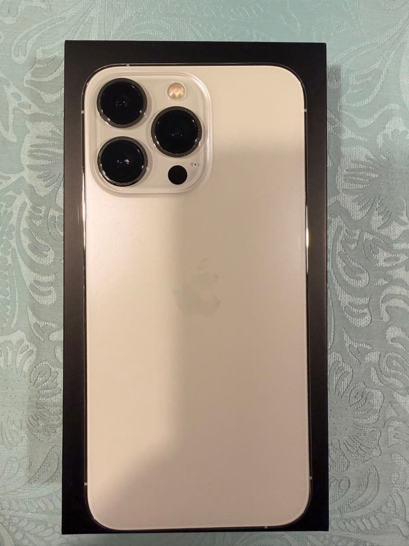 値下げ中！！iPhone 13 Pro シルバー 512GB SIMフリー　本体