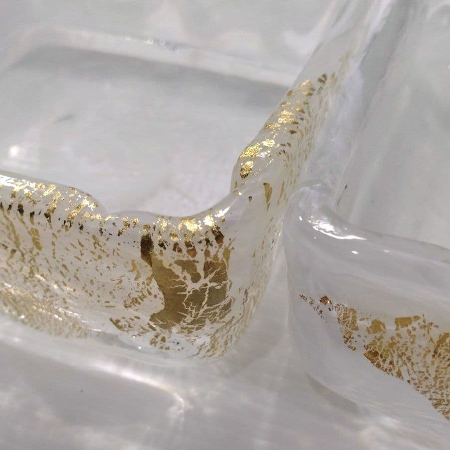 WAKO ガラス 二段 御重 重箱 金箔 手作りガラス ホワイト クリア 工芸品