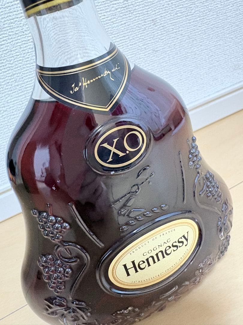 Hennessy XO コニャック 金キャップクリアボトル　700ml