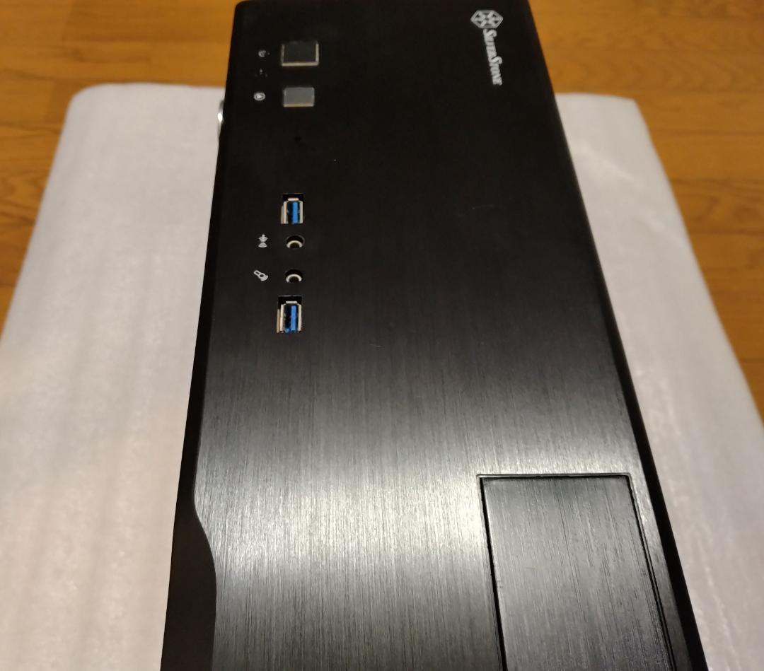 SilverStone 横置きPCケース SST-GD05B-USB3.0