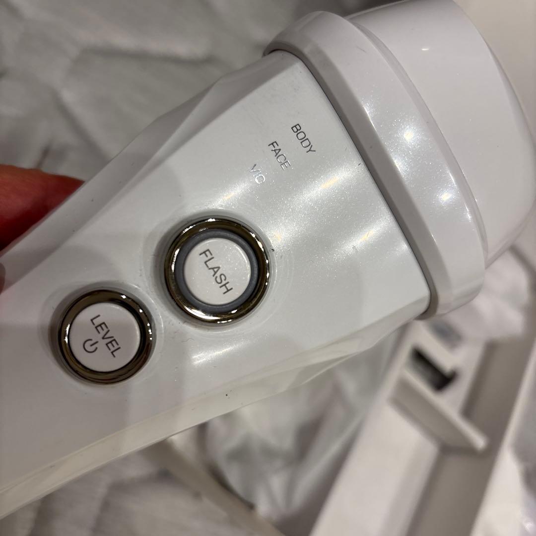 【お値引き中】Amway  Aesthetician 脱毛器