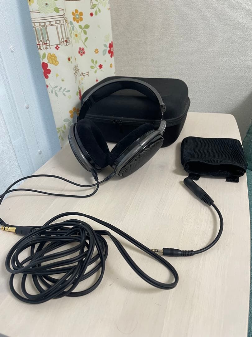 ゼンハイザー HD650 開放型有線ヘッドホン 着脱式ケーブル・イヤーパッド新品