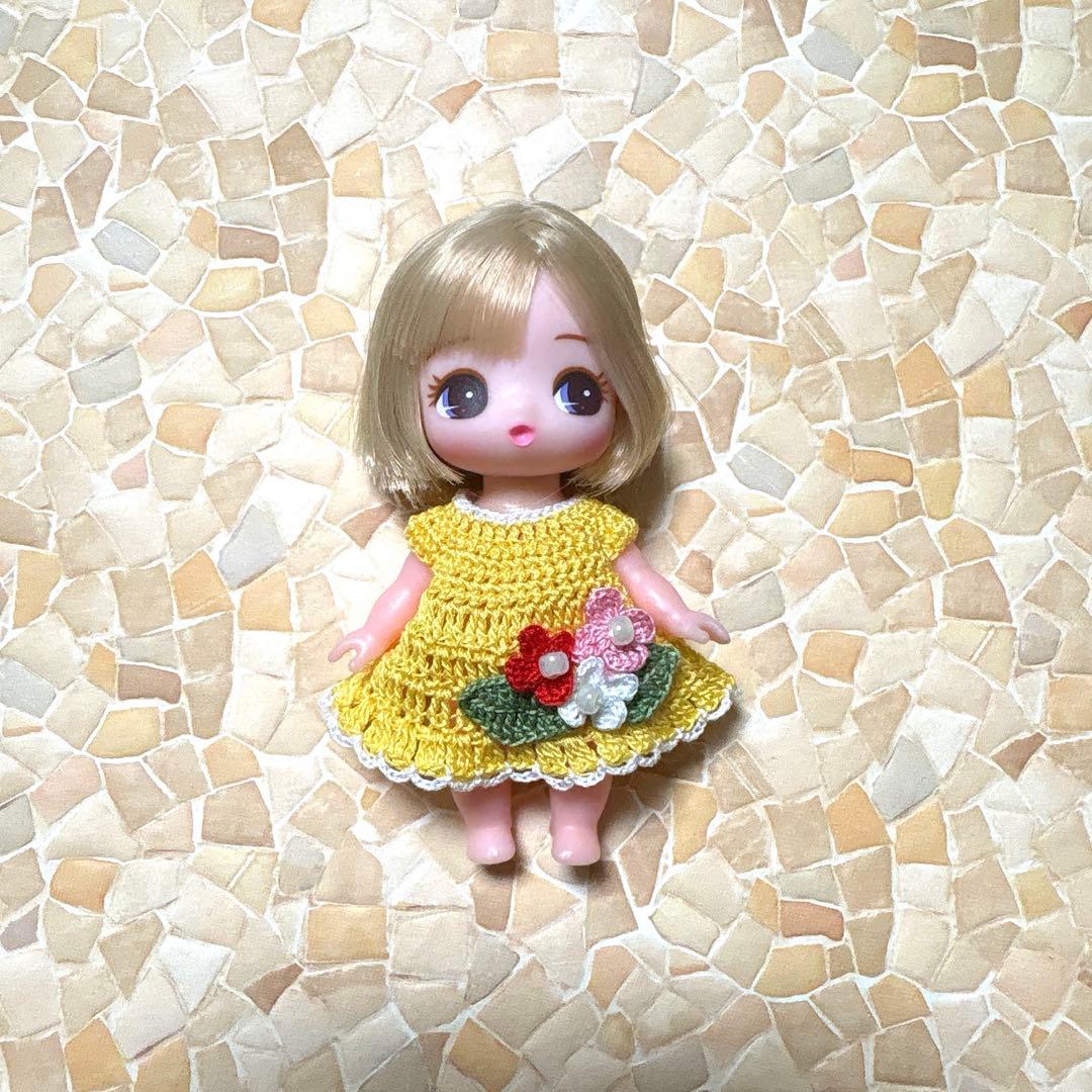 ぷちリカちゃんサイズ　ハンドメイド　ワンピース