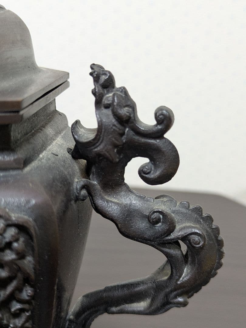 高岡製　 獅子摘蓋付昇竜双耳三足鳳凰双龍紋香炉　蝋型香炉　金工　米田秀保作
