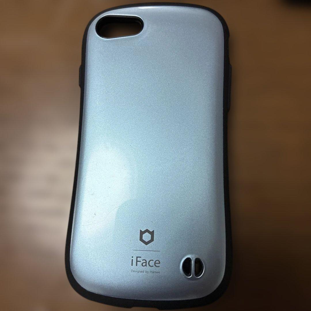機種名···iPhone SE (第3世代)