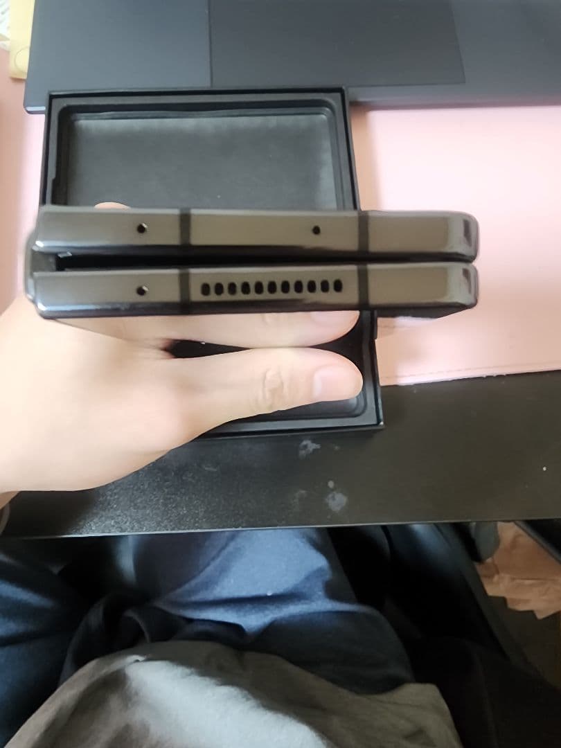 Samsung Galaxy Z Fold4 256GB シムフリ