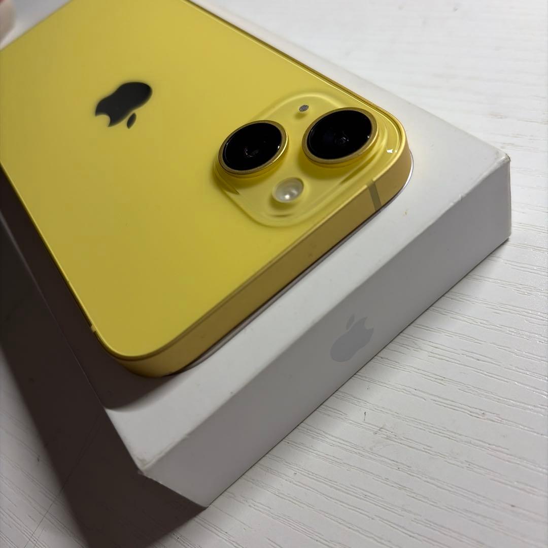 iPhone14 128GB イエロー SIMフリー 極美品