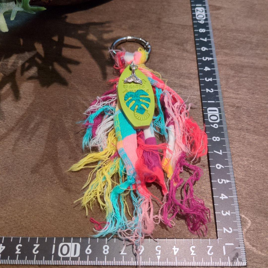 Hawaiianミニタッセルキーホルダー✨️サーフボード✨️モンステラ