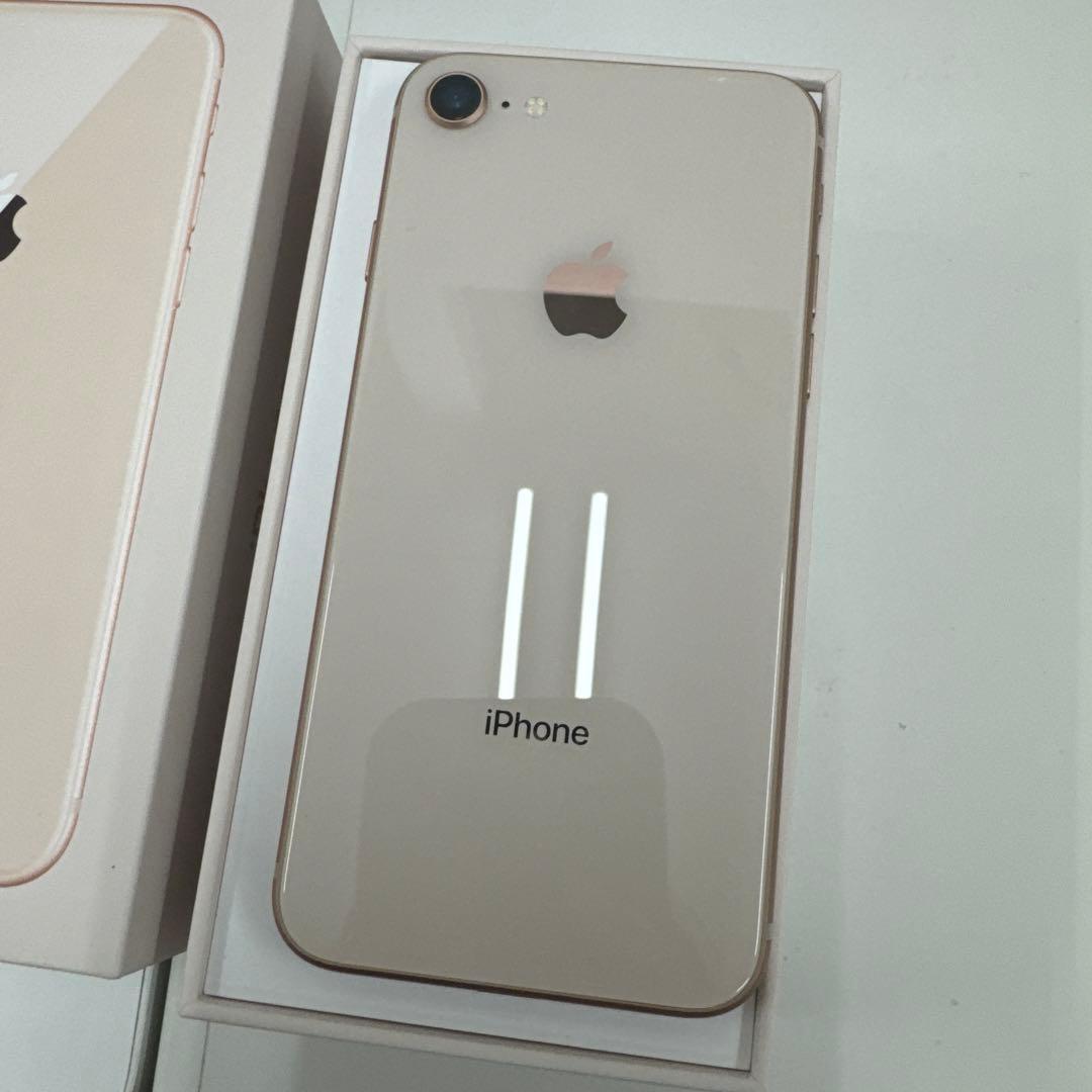 iPhone8 ゴールド 64g