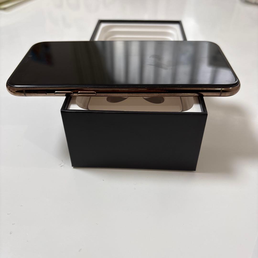 iPhone 11 pro 本体 64GB SIMフリー