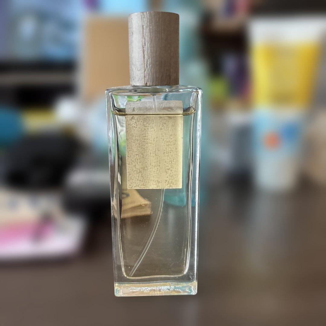 LOEWE OOI MAN 香水