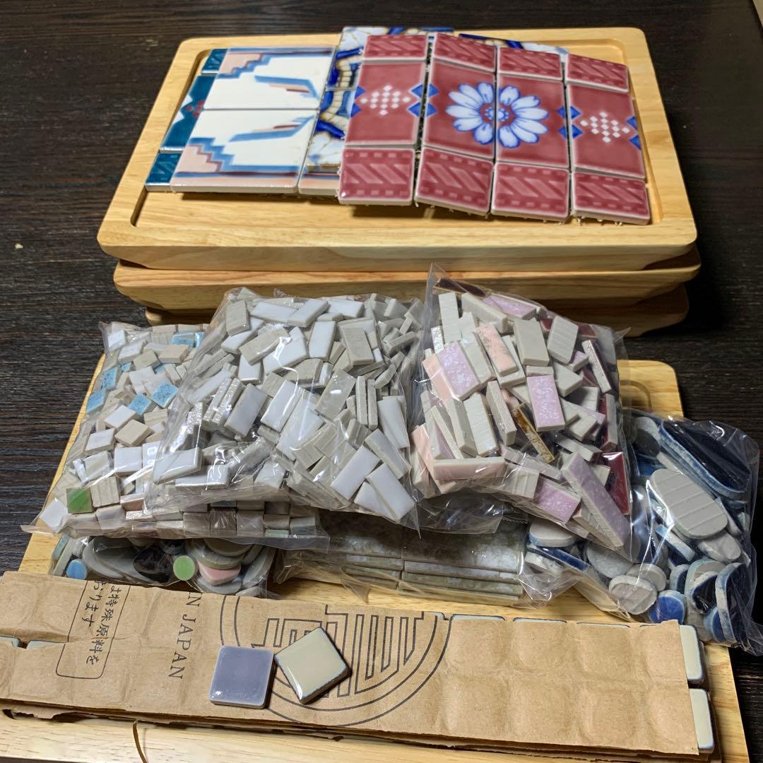 タイル　木製トレー　ハンドメイドに
