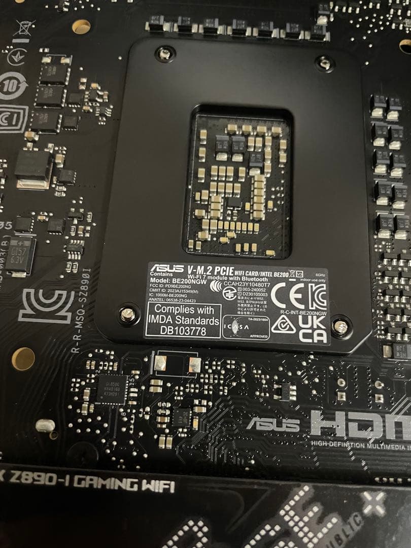 マザーボード ASUS ROG STRIX Z890-I GAMING WIFI