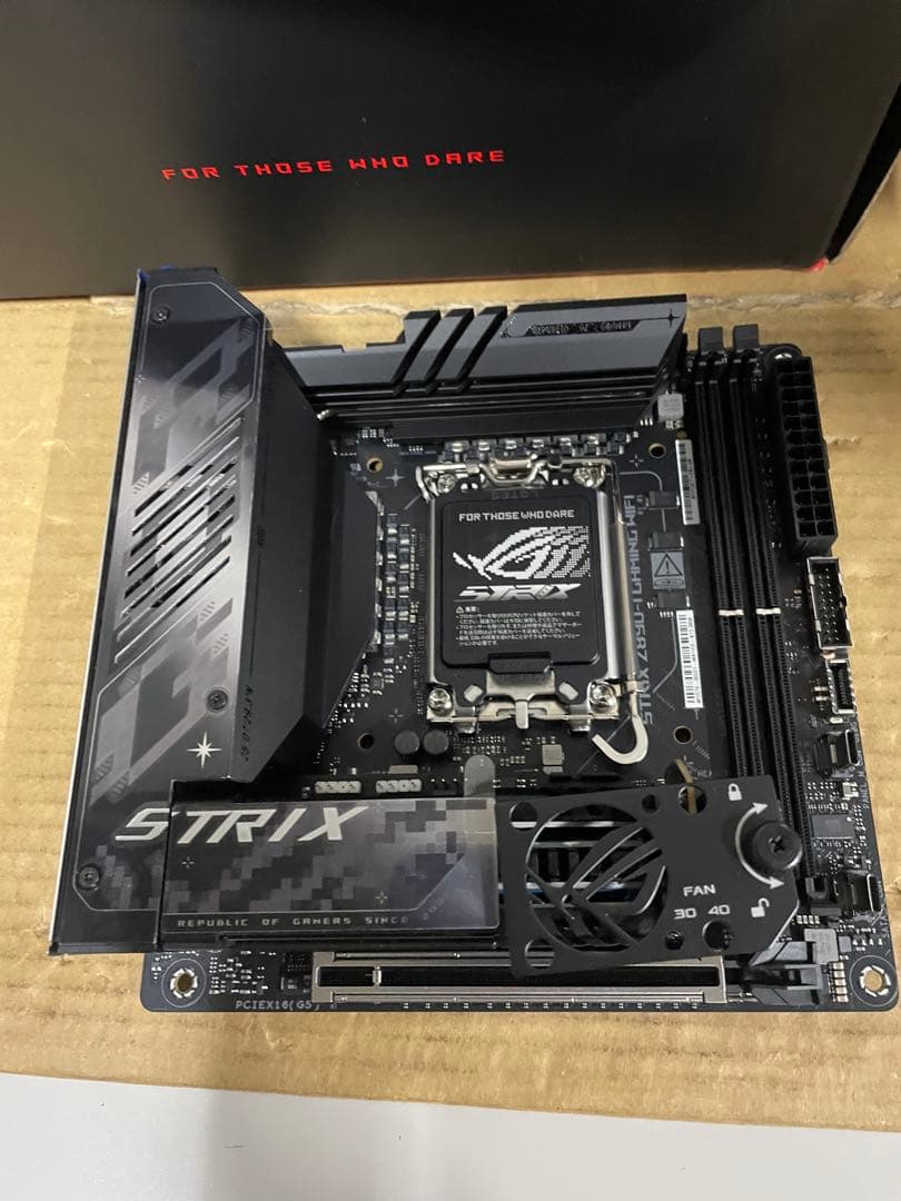 マザーボード ASUS ROG STRIX Z890-I GAMING WIFI