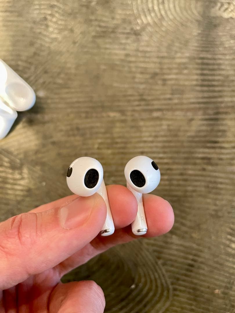 エアーポッツ　第3世代　エアポッズ　air pods Apple イヤホン