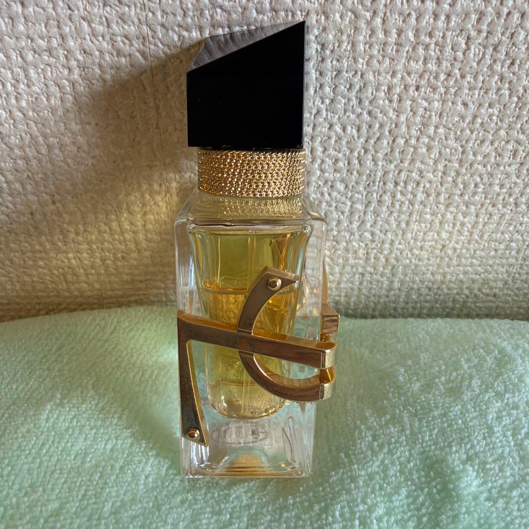 Yves Saint Laurent オーデバルファム