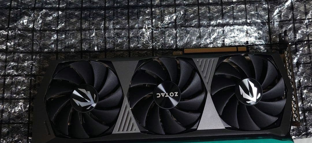 グラフィックボード・グラボ・ビデオカード ZOTAC RTX 3070 Ti