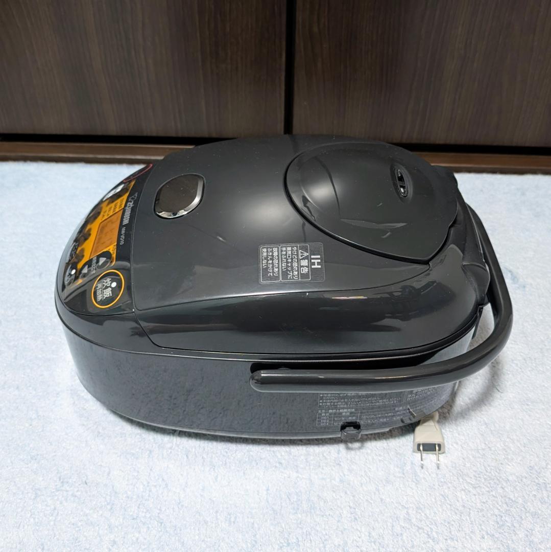象印 IH炊飯ジャー 5.5合 NW-VD10-BA 黒