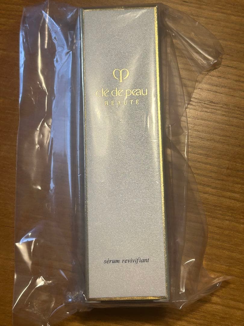 CPB セラムルビビフイアン 40g