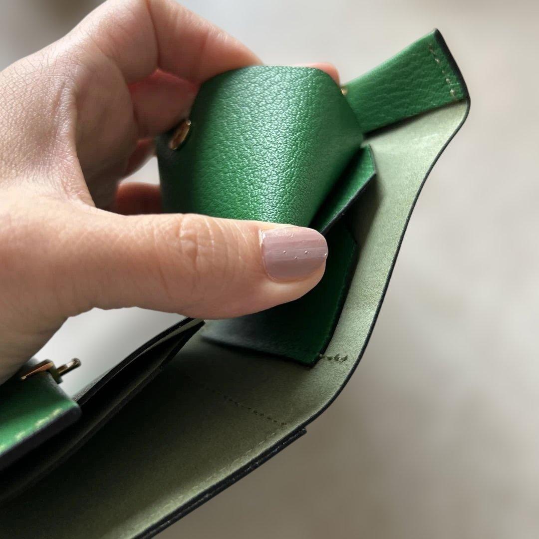 フランスレザー使用コンパクト財布　緑色レザー ミニ財布　高級革