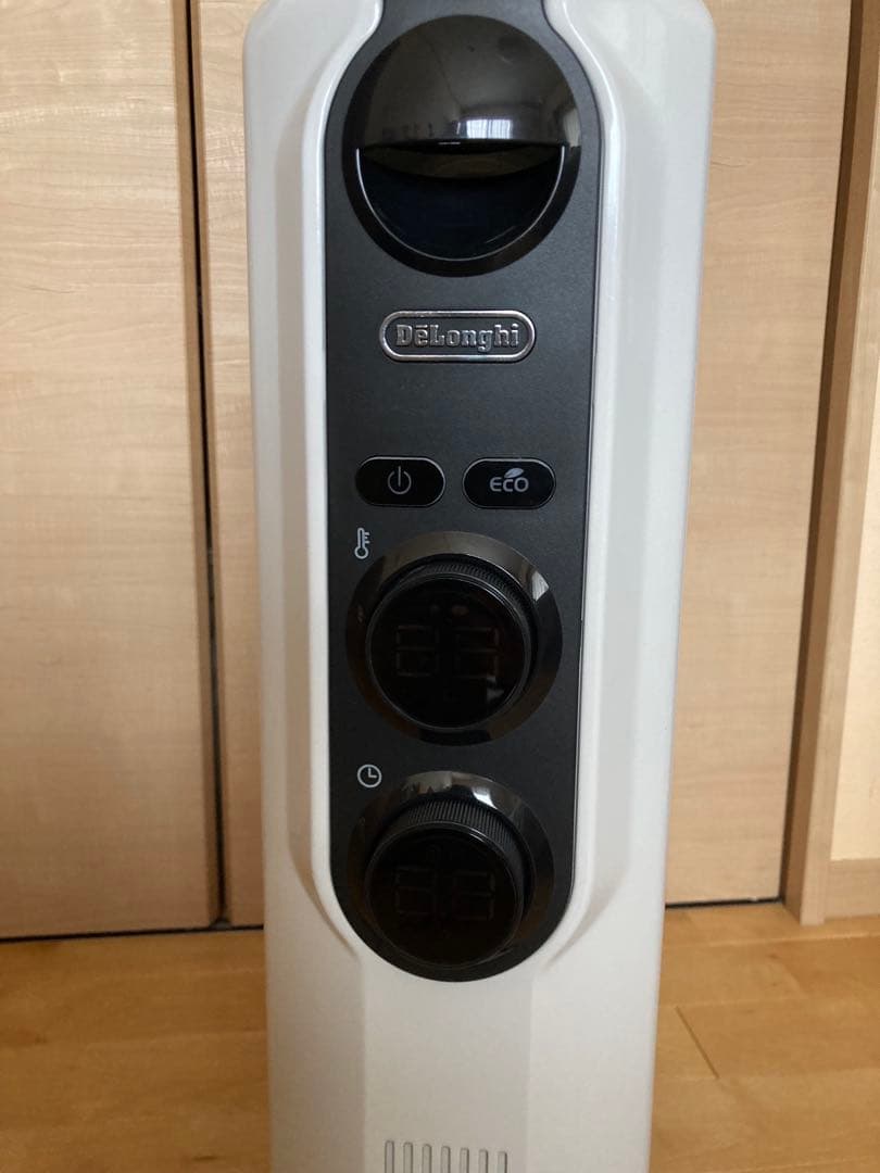デロンギ　オイルヒーター RHJ35M1015-BK 10〜13畳用