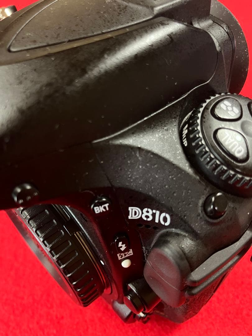 衝撃 これが新品同様！　Ｄ810 単集点　50mm1.8付き