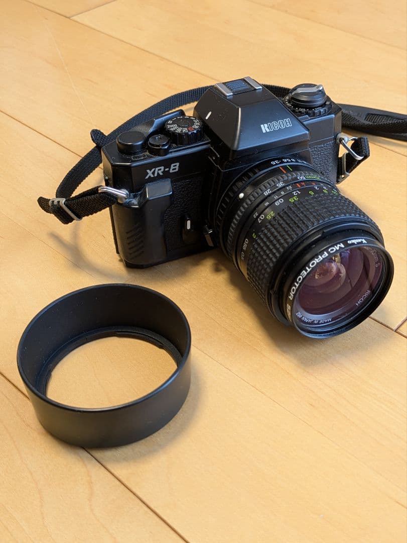 RICOH XR-8 本体＋ZOOMレンズ28-70mm＋レンズフード